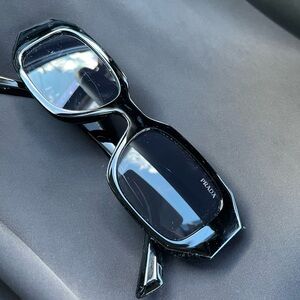 Black Trendy Sunglasses